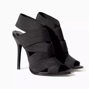 ✨ZARA HIGH HEEL WRAP AROUND SANDAL✨